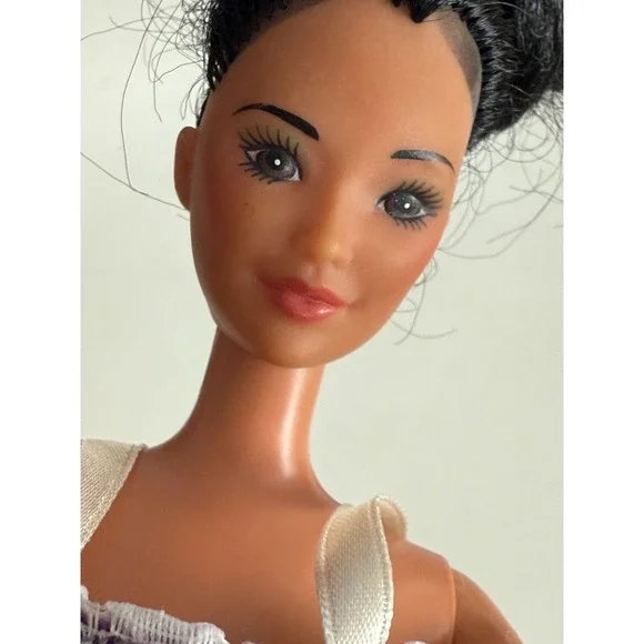 Rare‎ Vintage Mattel 1966 Body, 1980 Head Barbie DOLL Malaysia 12